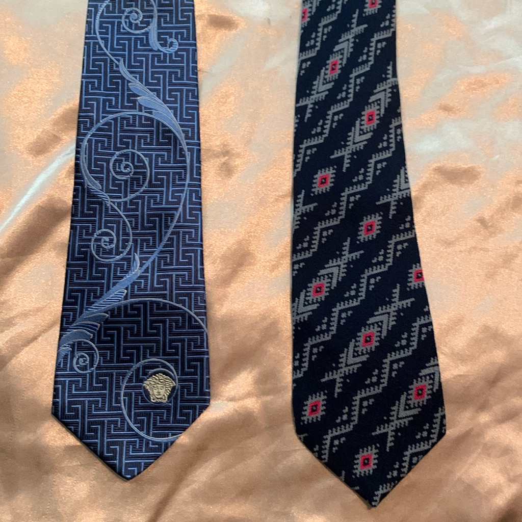 2versace Ties
